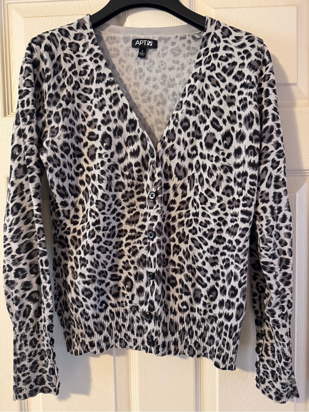 Apt. 9 Gray and Cream Leopard Print Cardigan